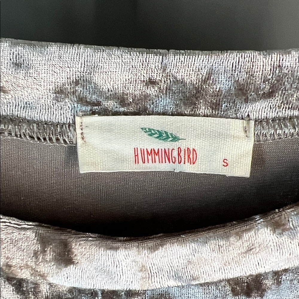 Hummingbird Silver-Taupe Crushed Velvet Twist Front Tee - Picture 2 of 6